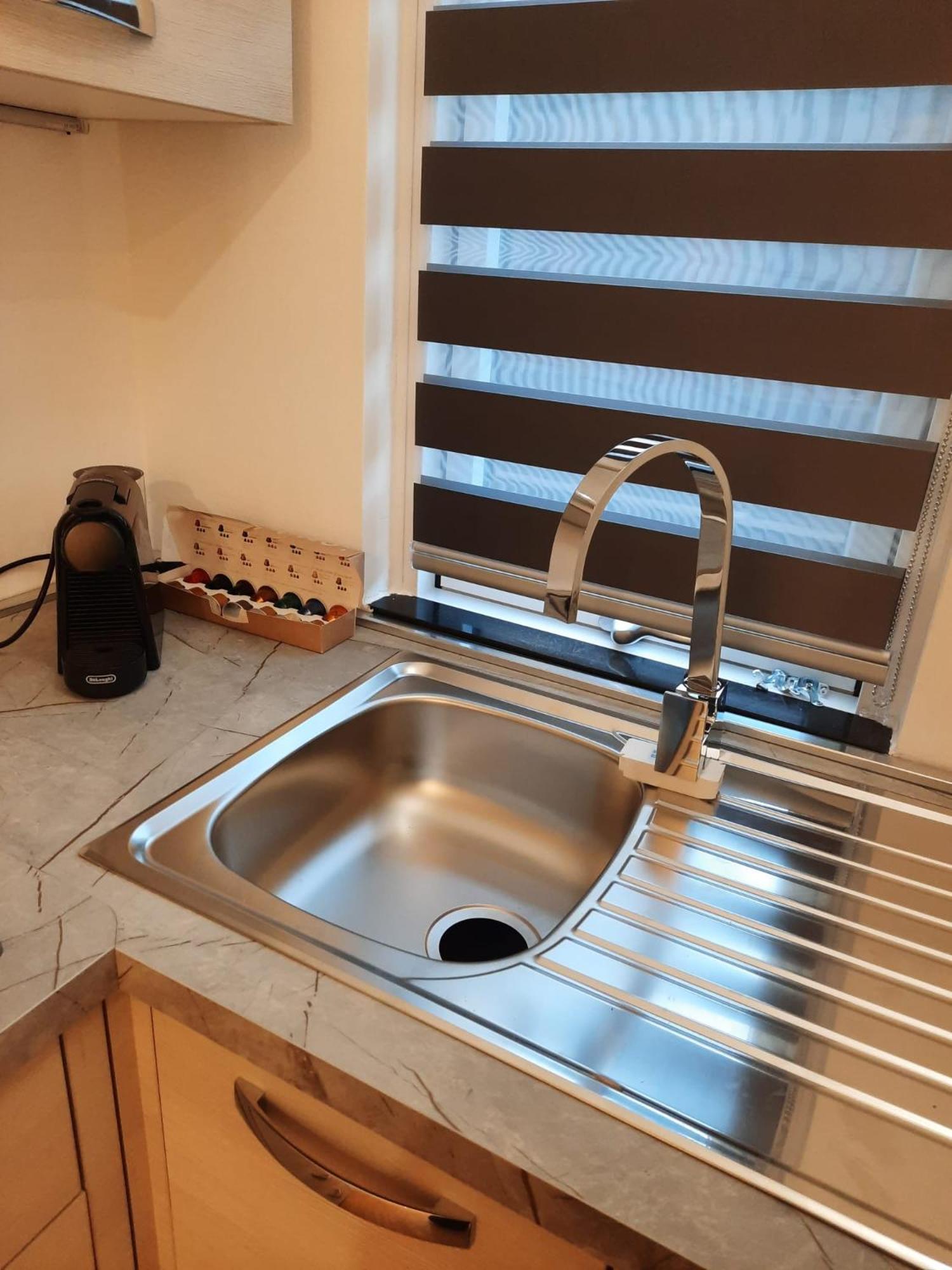N&Ghomesweethome Raffaelloelegante Appartamento Ideale Casa Vacanze Affari Milano Exteriör bild
